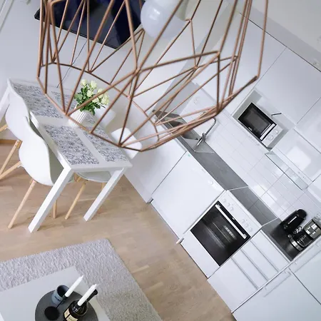 Lovely 2r Apartment, Parking 奥卢